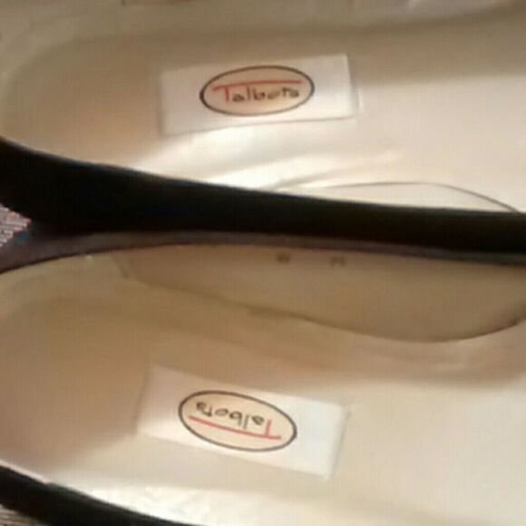 Talbots Brown Suede Flats - Picture 4 of 8